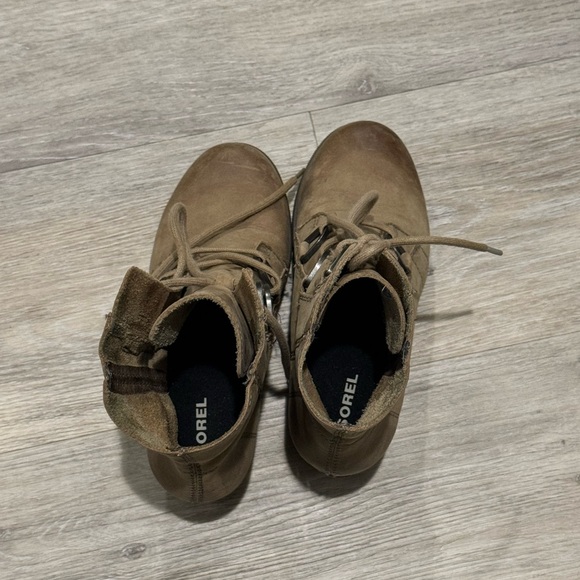 Joan of Arctic Lace up wedge boot - Picture 7 of 9